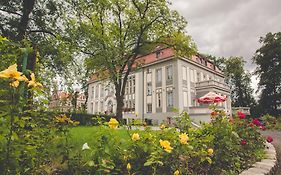 Willa Starosty Hotel & Spa